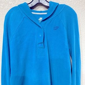 Nike SportWear Women’s Pullover Thermal Hoodie Size Large 12/14